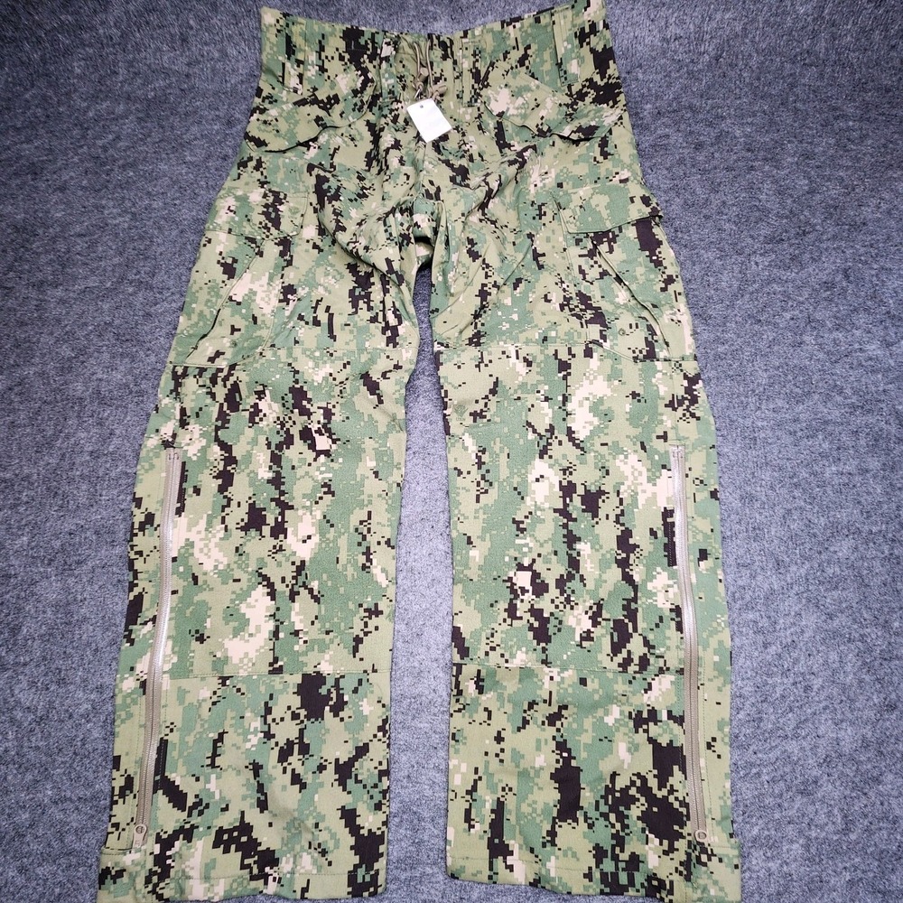 US Navy Working Uniform Type III Trouser Nylon Shell Pants Medium Regular NWT